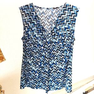 Apt. 9 suit style sleeveless shirt